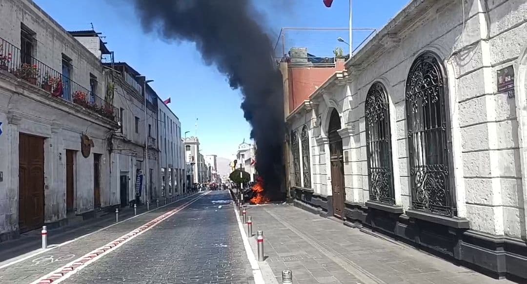 Desalojo judicial en el Centro Histórico deja nueve detenidos