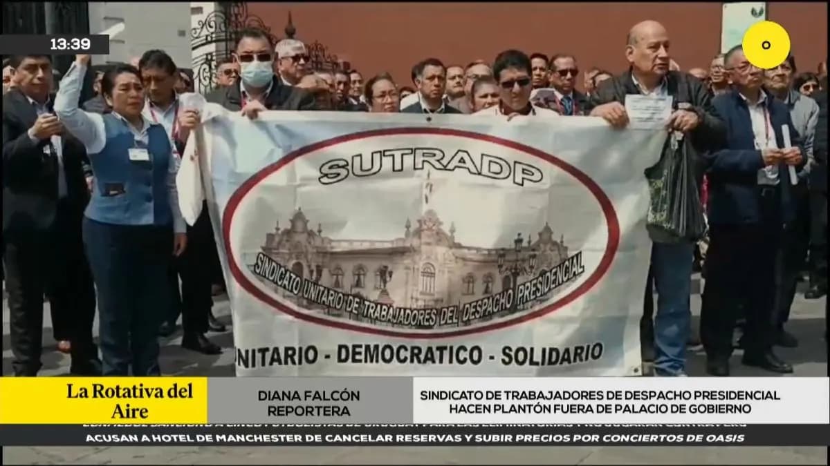Personal de Despacho Presidencial exige aumento en remuneraciones