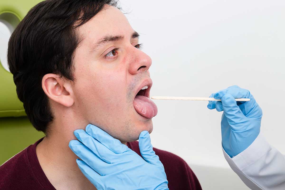 Científicos peruanos crean prueba molecular rápida de saliva