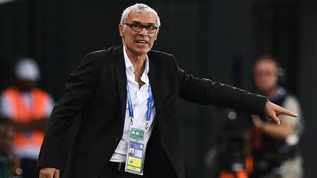 Héctor Cúper es el nuevo entrenador de Universitario