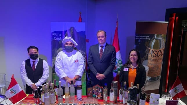 Piscos y vinos peruanos se lucieron en evento en Países Bajos