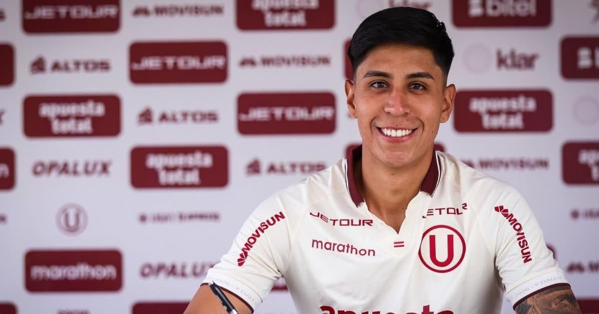 Universitario oficializa el fichaje de Adrián Quiroz