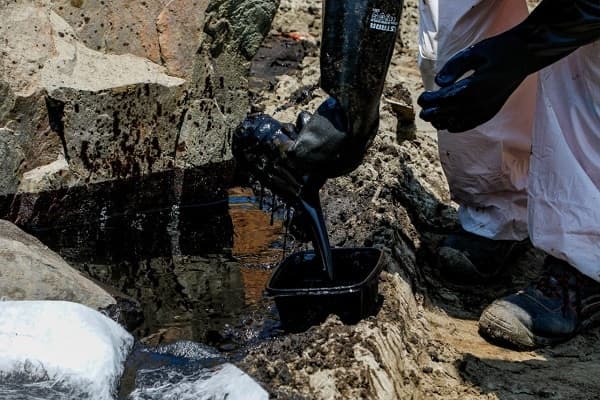 Repsol afirma que erupción en Tonga ocasionó derrame
