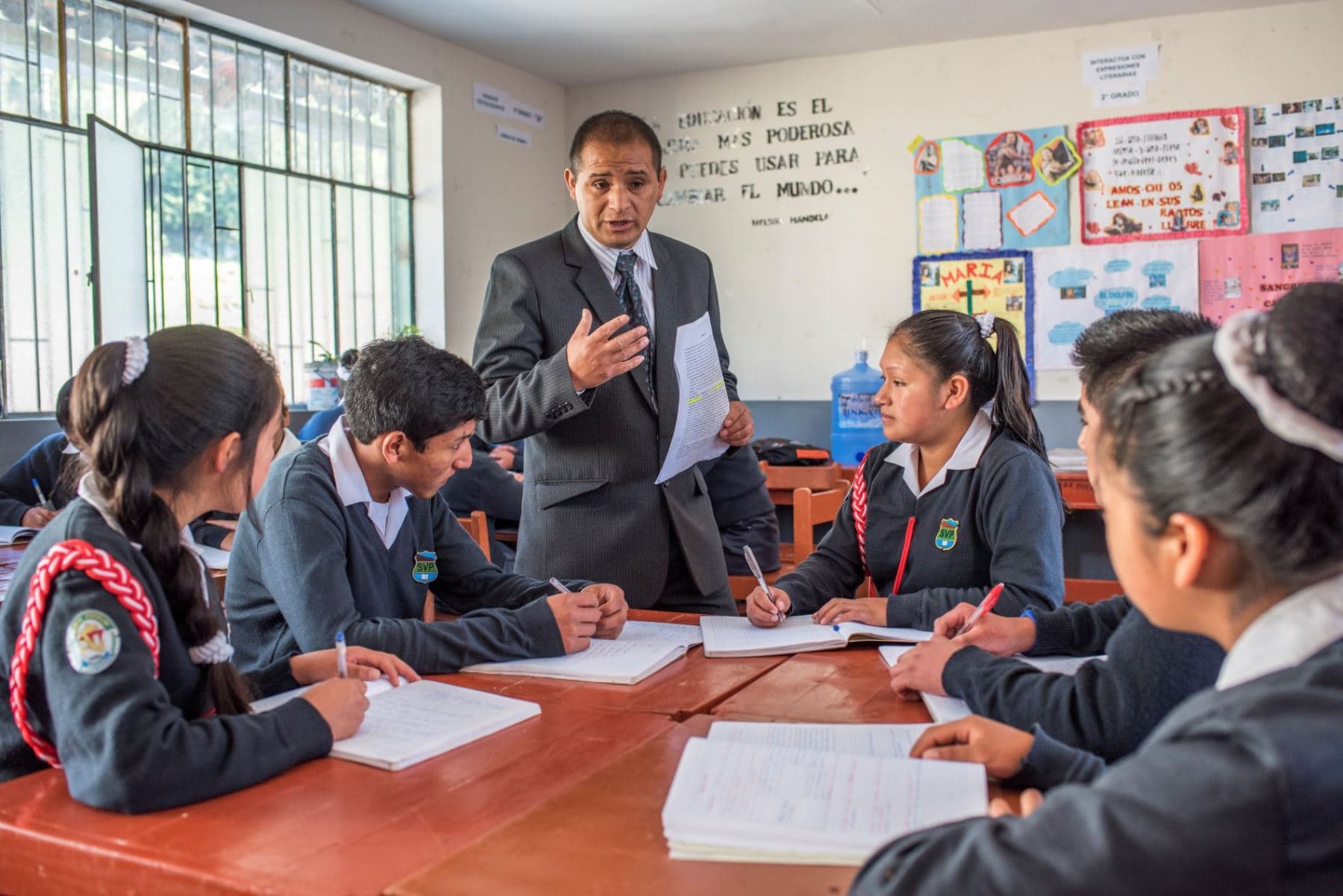 Minedu pagará deuda social a más de 65 mil docentes y administrativos