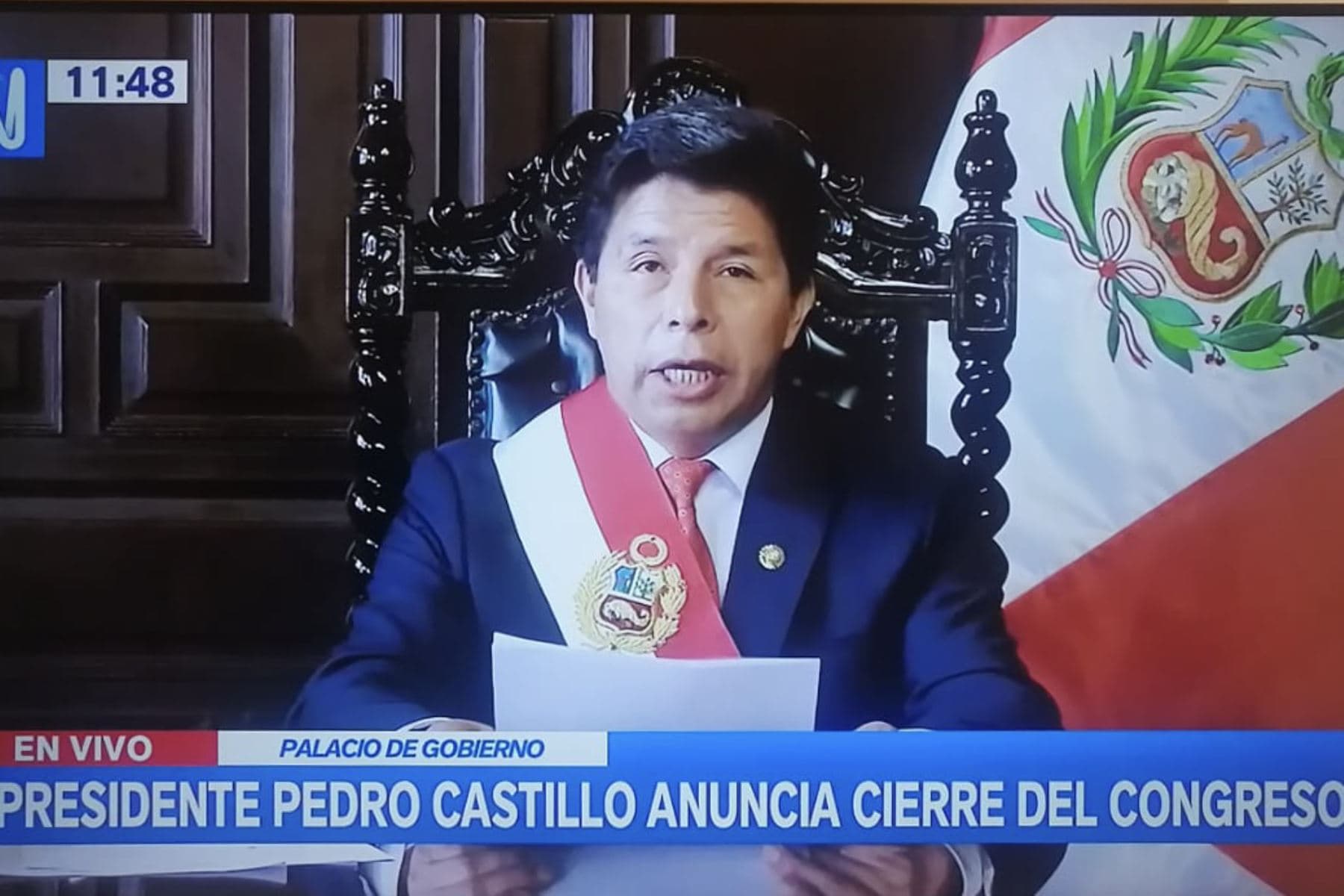 Presidente anuncia gobierno de emergencia excepcional y disolución del CongresoEn Mensaje a la Nación