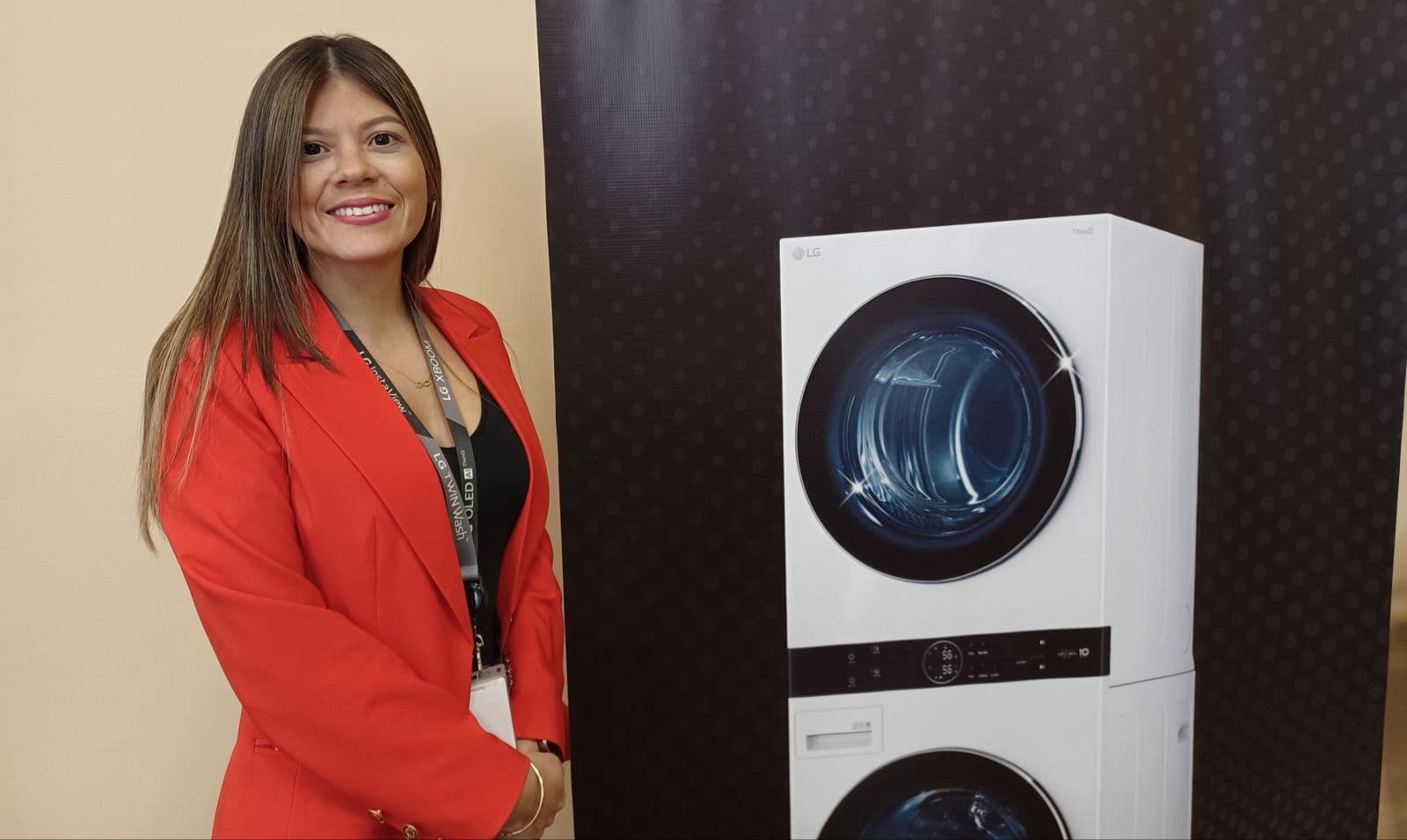 Presentan innovadores electrodomésticos que facilitan la vida en el hogar