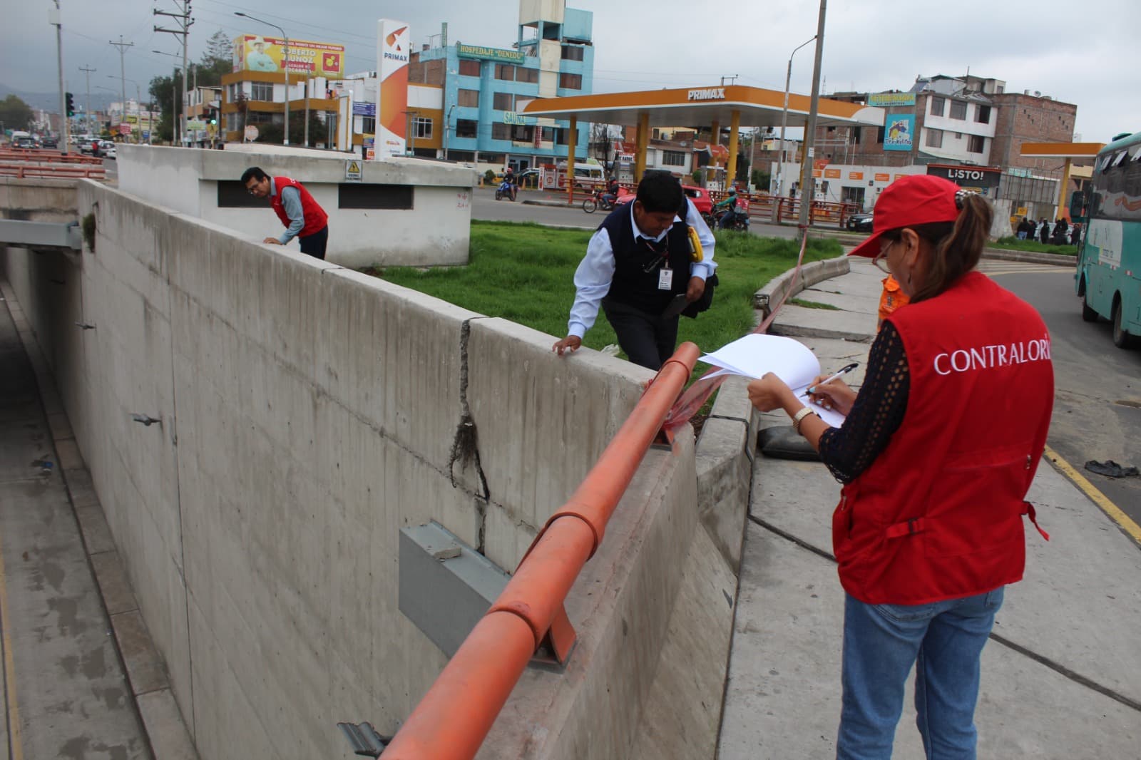Perjuicio de S/ 3.8 millones en cruce del óvalo de los Bomberos