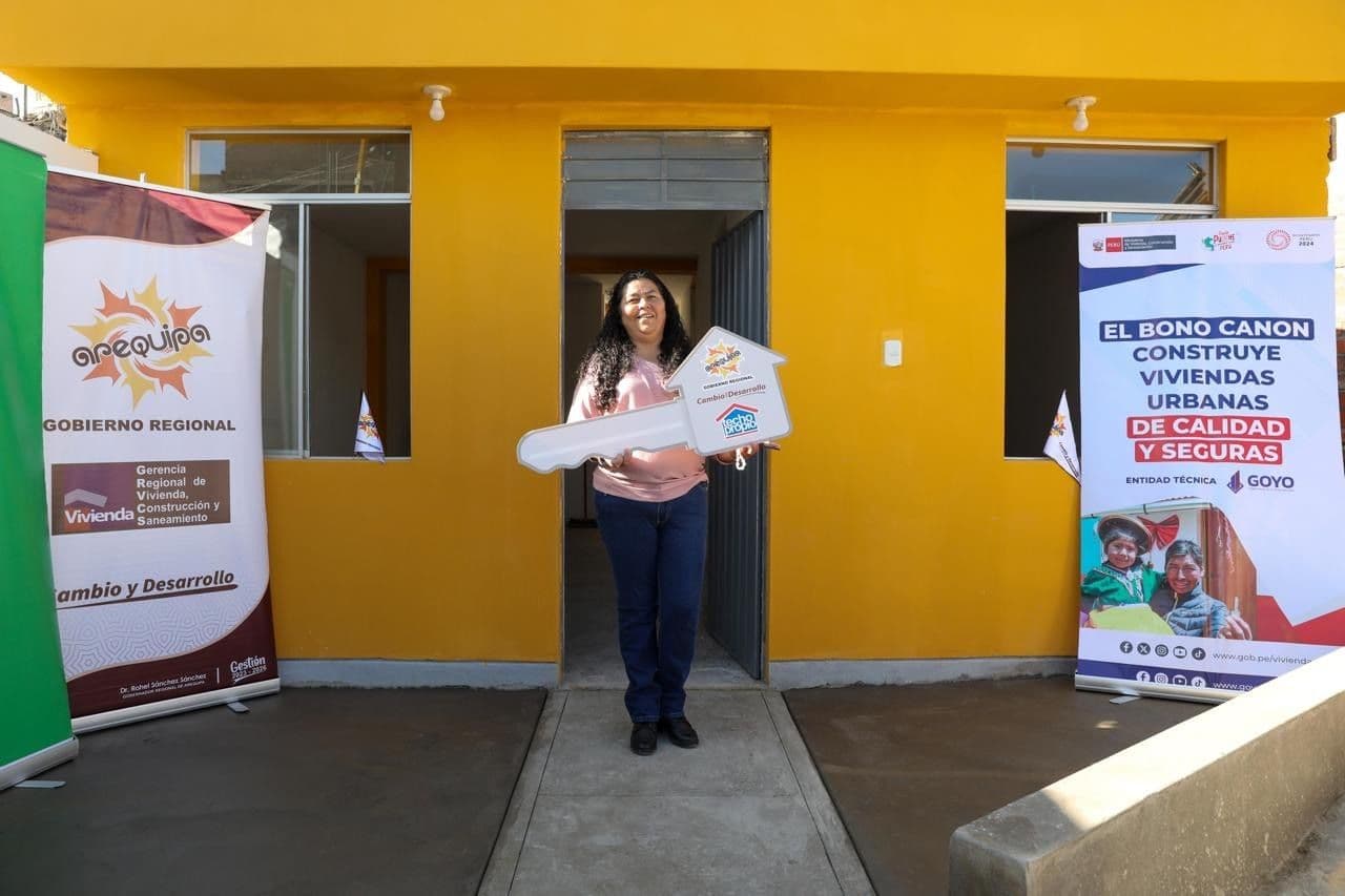 Aprueban convocatoria para dar bono canon a 557 beneficiarios
