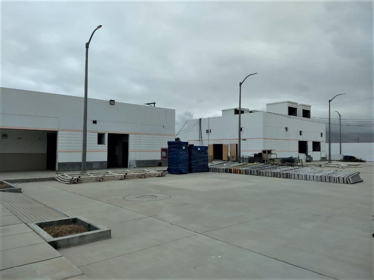 Evalúan expediente de saldo de obra del Hospital de Camaná