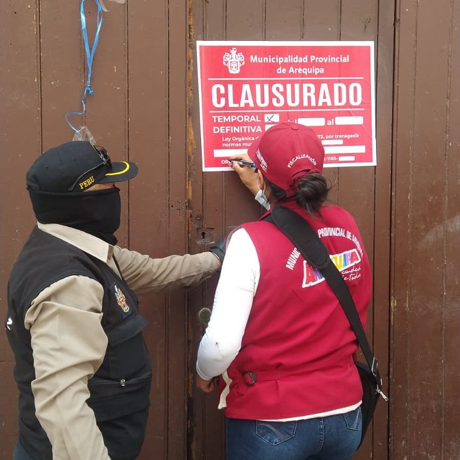 Clausuran restaurantes por incumplir medidas sanitarias