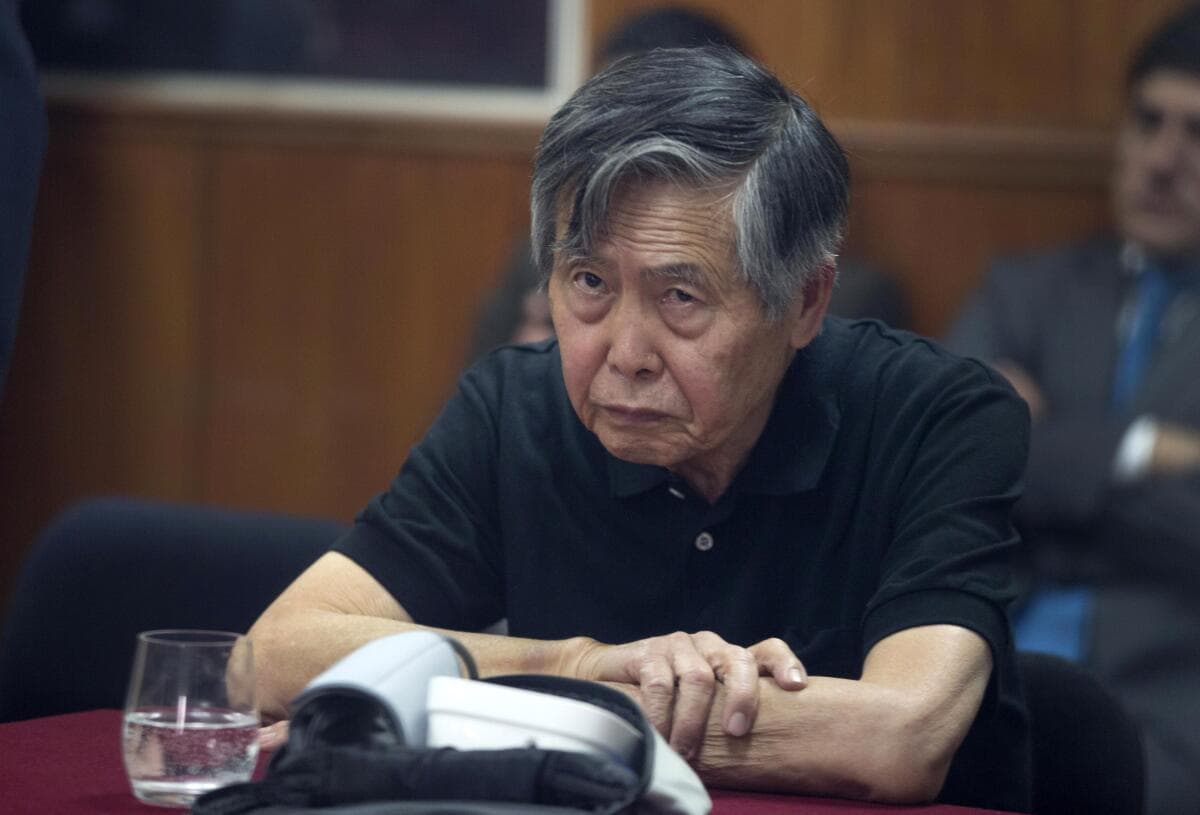Alberto Fujimori se encuentra internado en UCI