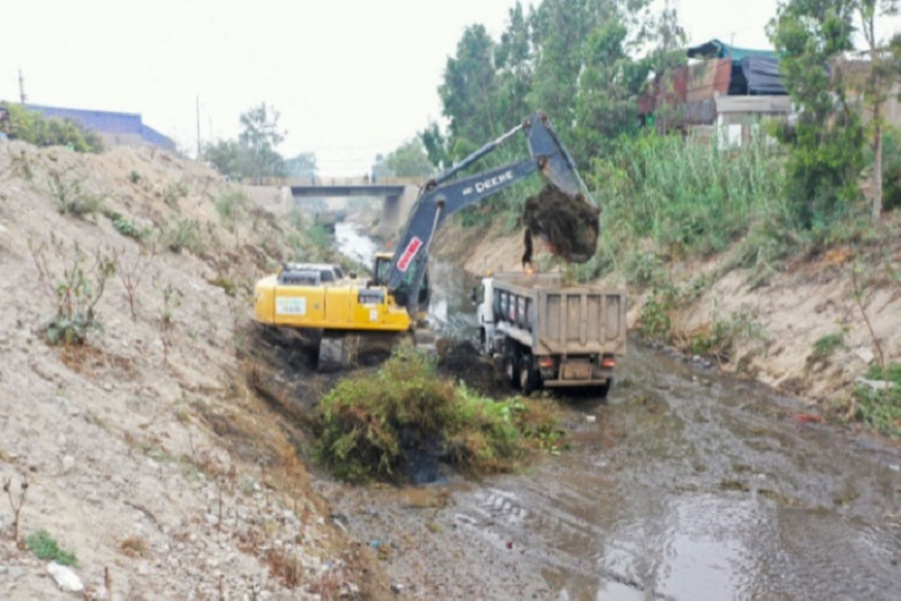 Gobierno ejecutará obras en 20 regiones