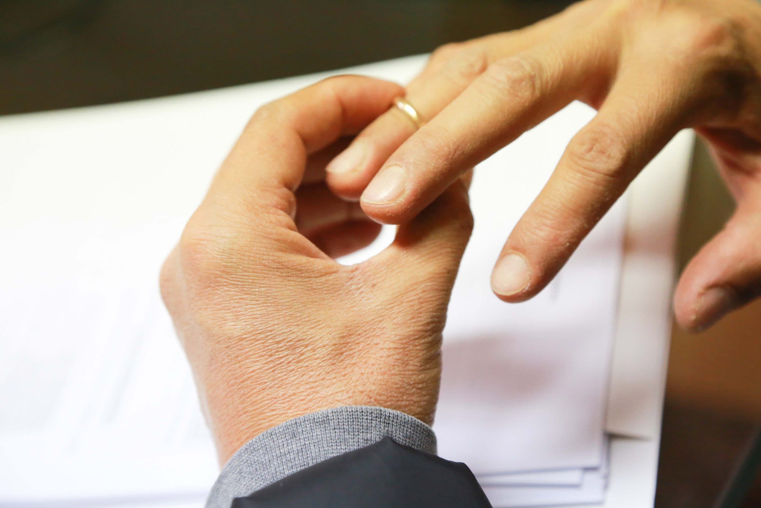 Divorcios aumentan más de 13 % en 2025