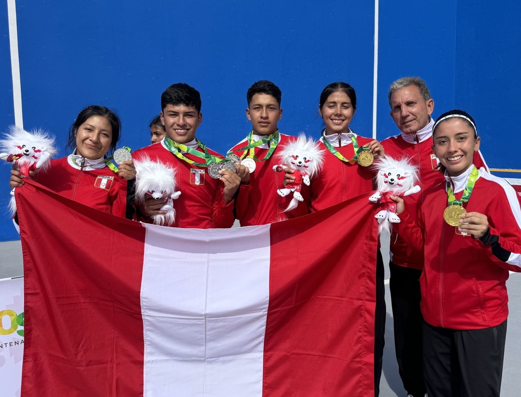 Perú lidera el tercer lugar con más medallas en los Juegos Bolivarianos