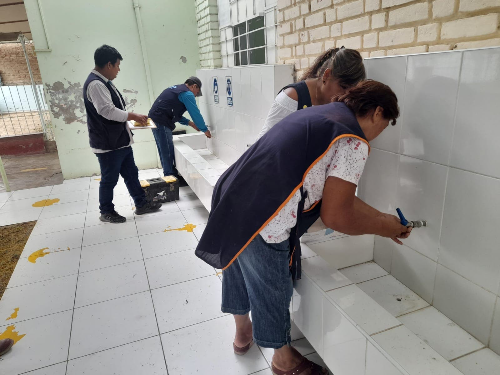 Solo el 34 % de colegios nacionales en Piura tiene agua potable