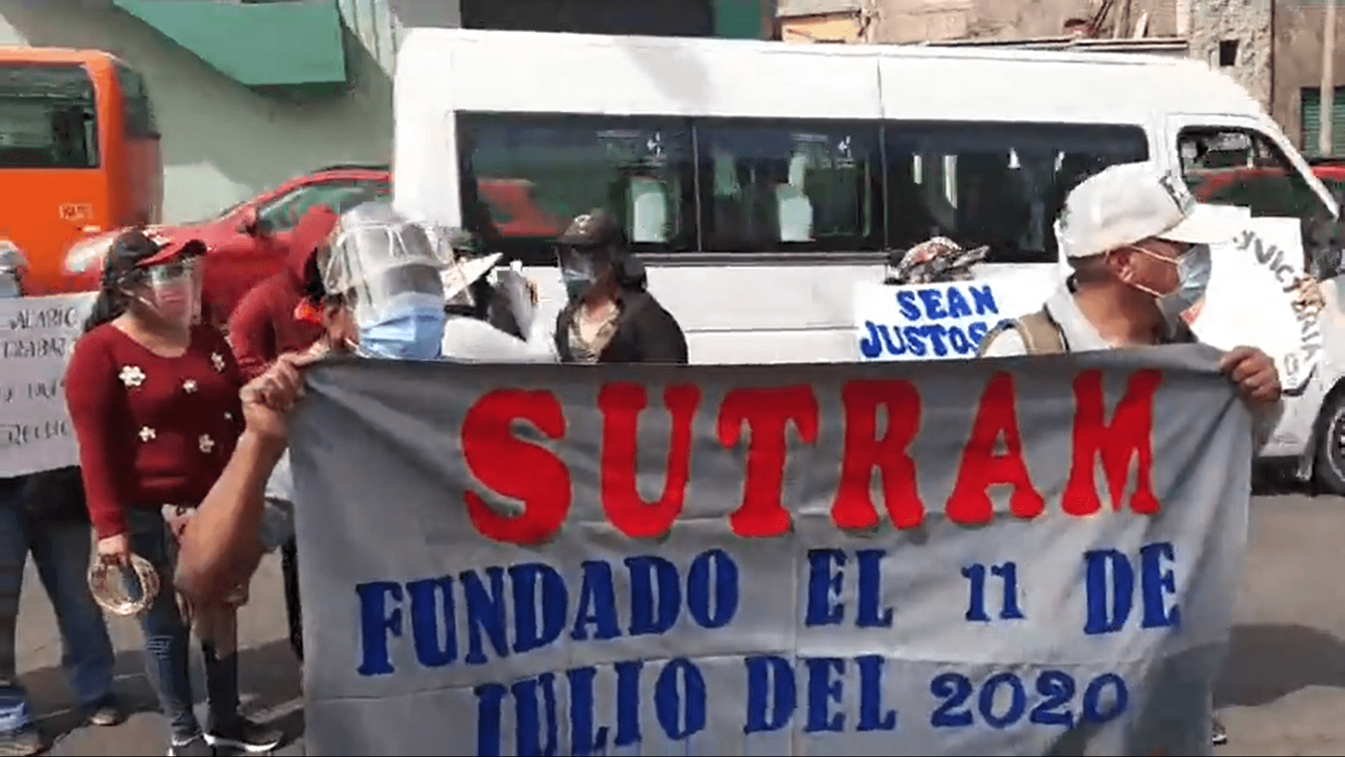 Trabajadores de empresa textil exigen pago de utilidades