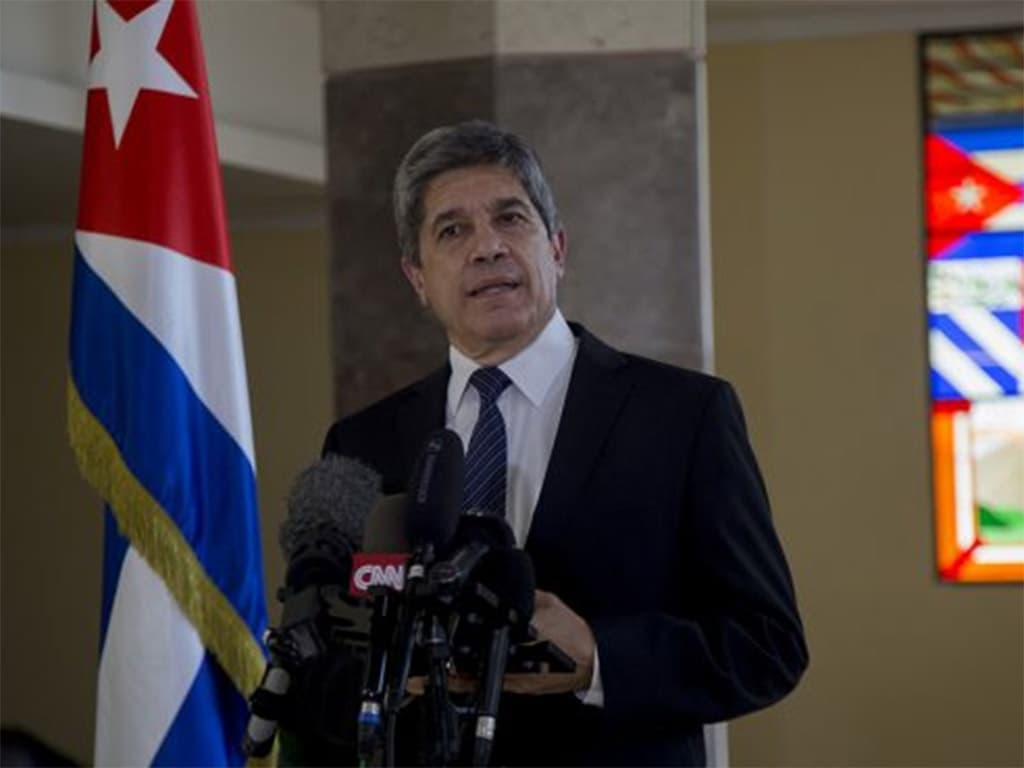Cuba se prepara ante posible agresión militar de Estados Unidos