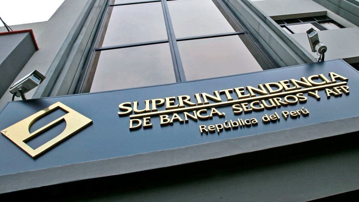 SBS fija montos de contribuciones para intermediarios y auxiliares de seguros en 2026