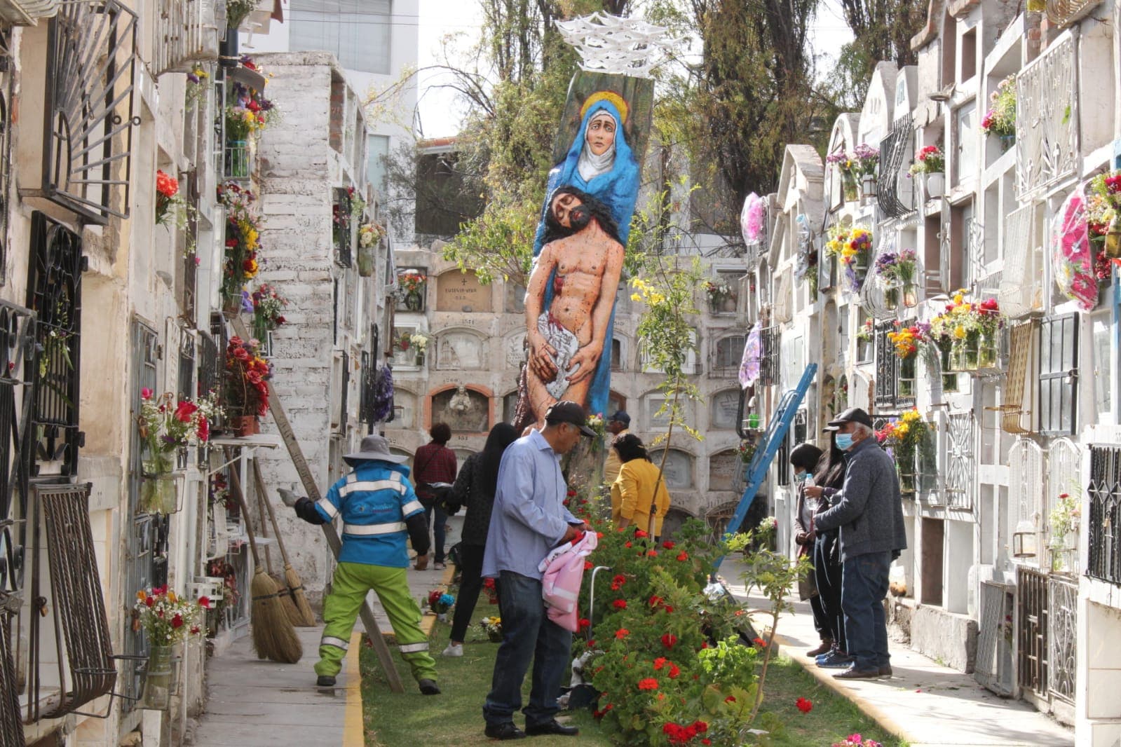 Reencuentro en la nostalgia del Día de Todos los Santos