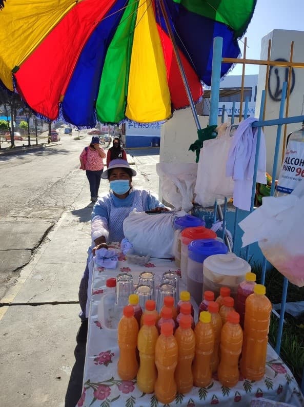 María, una emprendedora que “raya” vendiendo desayunos