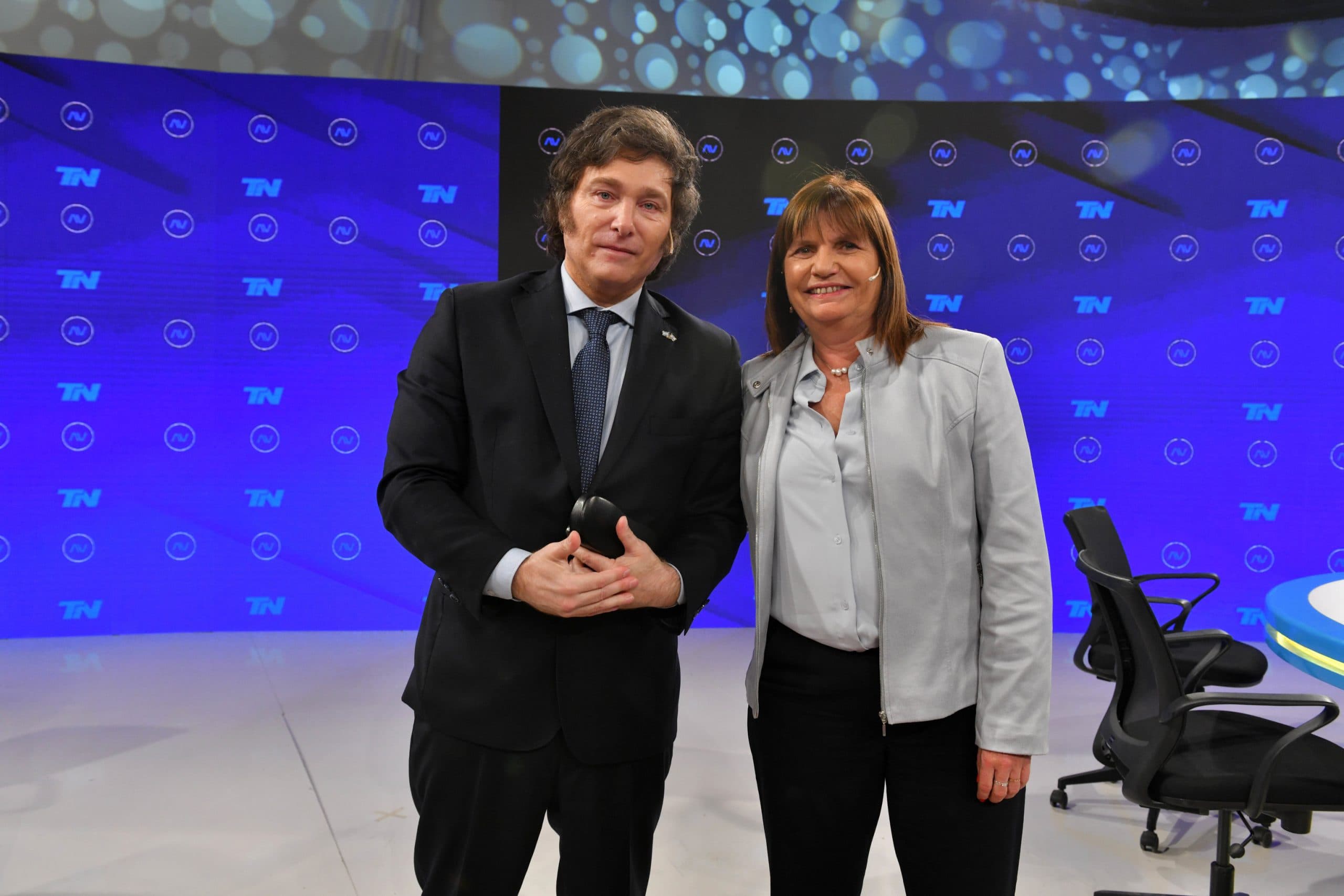 Denuncian por abuso de autoridad a ministra de Argentina