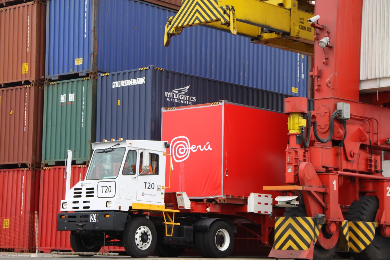 Perú alcanza US$ 5,866 millones con exportaciones regionales