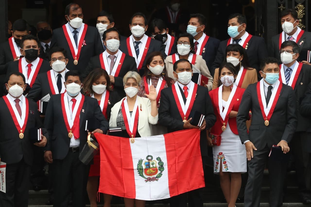 Bancada de Perú Libre no asistirá a reunión con primera ministra