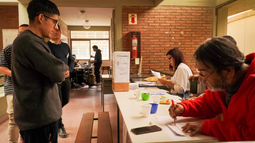 Cinco agrupaciones competirán por el rectorado de la UNSA