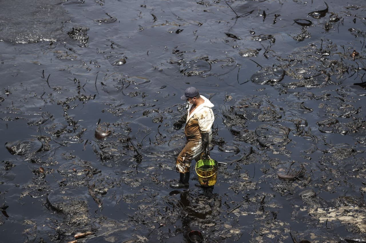 Comisión de Pueblos Andinos investigará derrame de petróleo