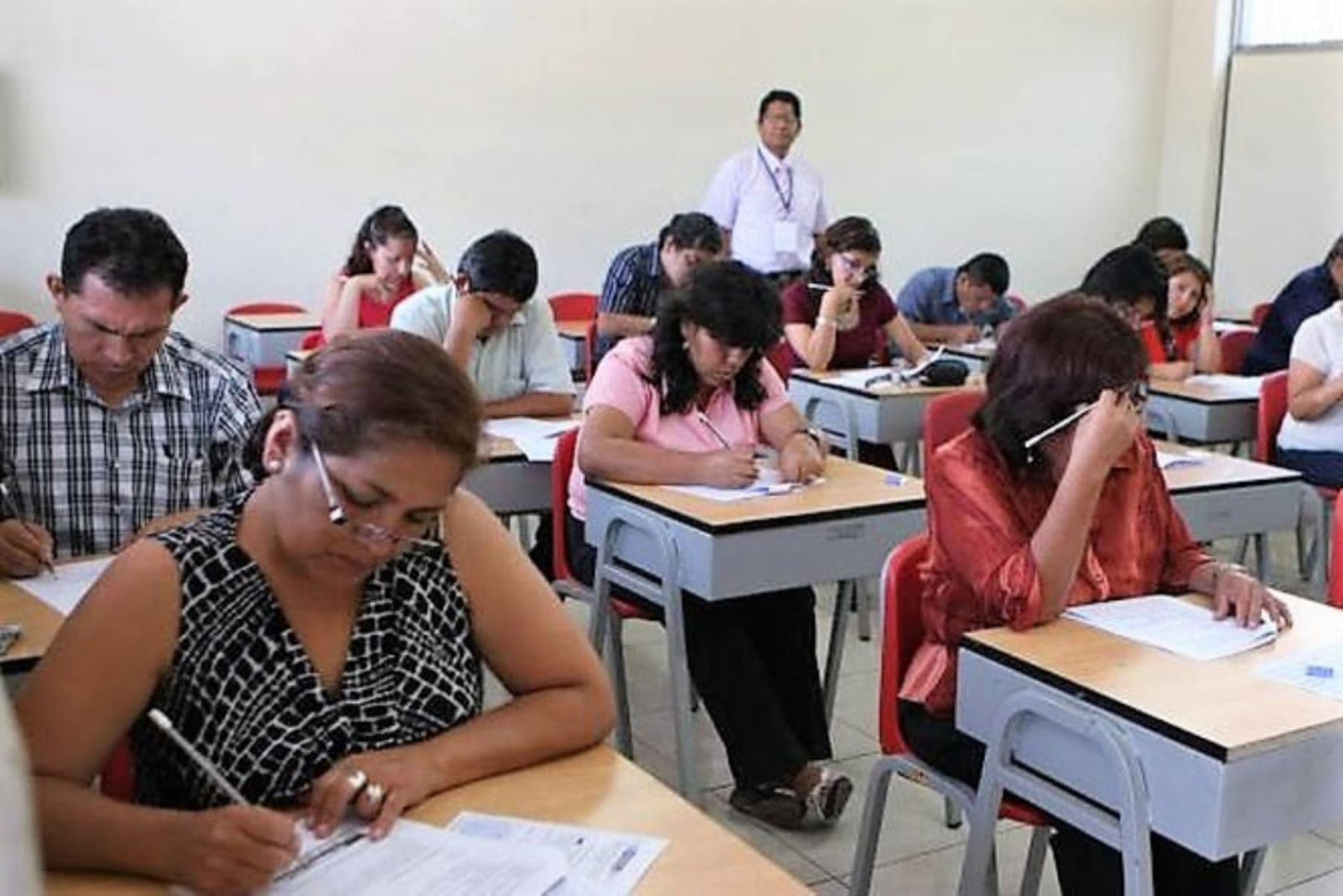 Concurso para nombramiento docente se realizará de manera presencial en octubre