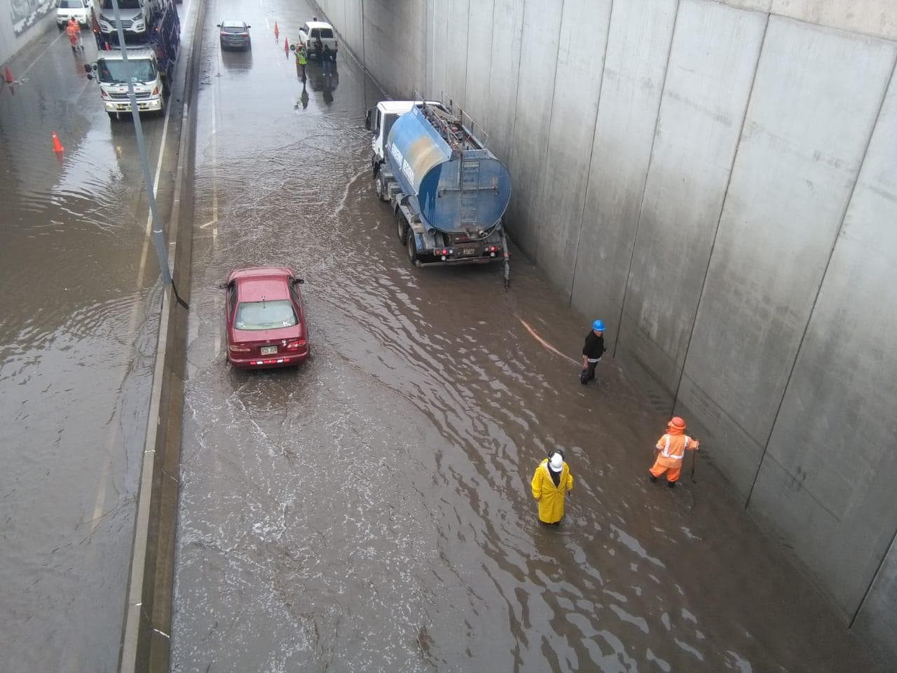 Taxistas formales preocupados por inicio de obras en el Cercado