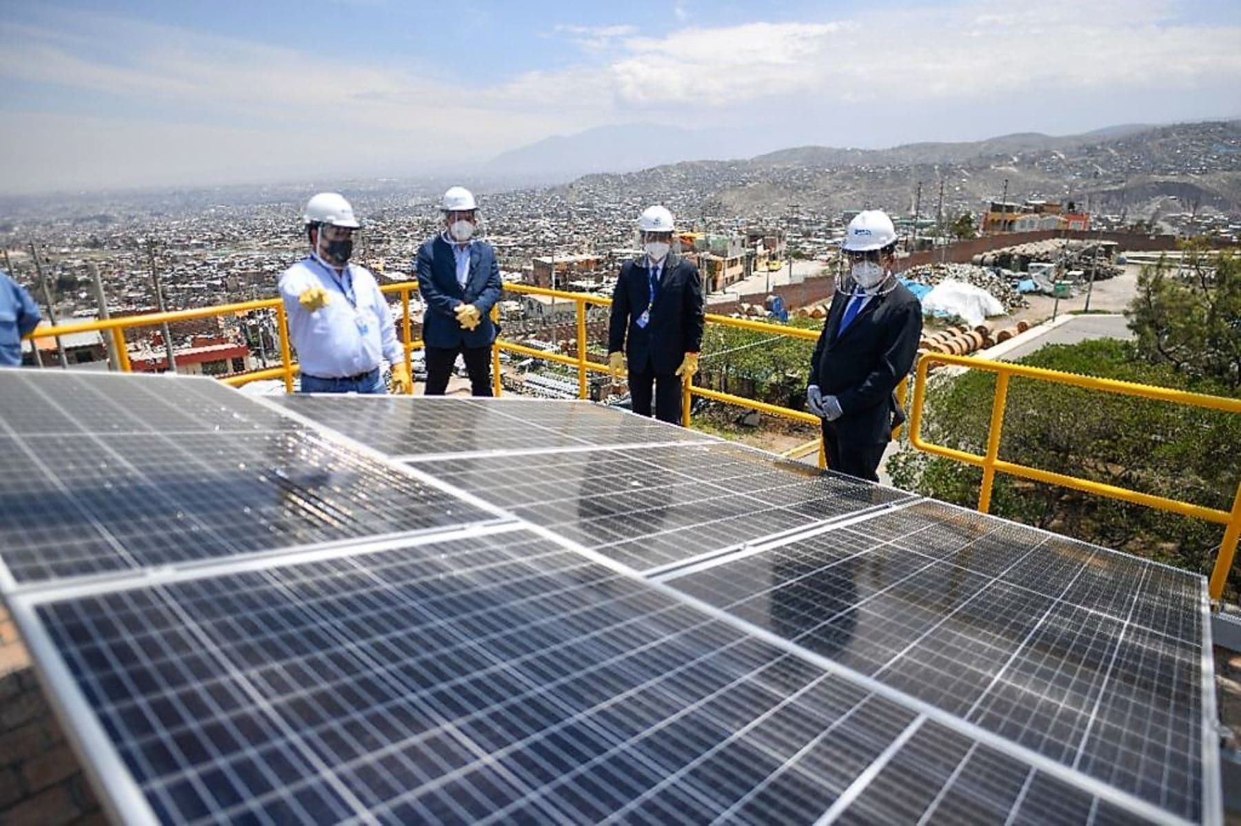 Seal comienza producción de energía solar