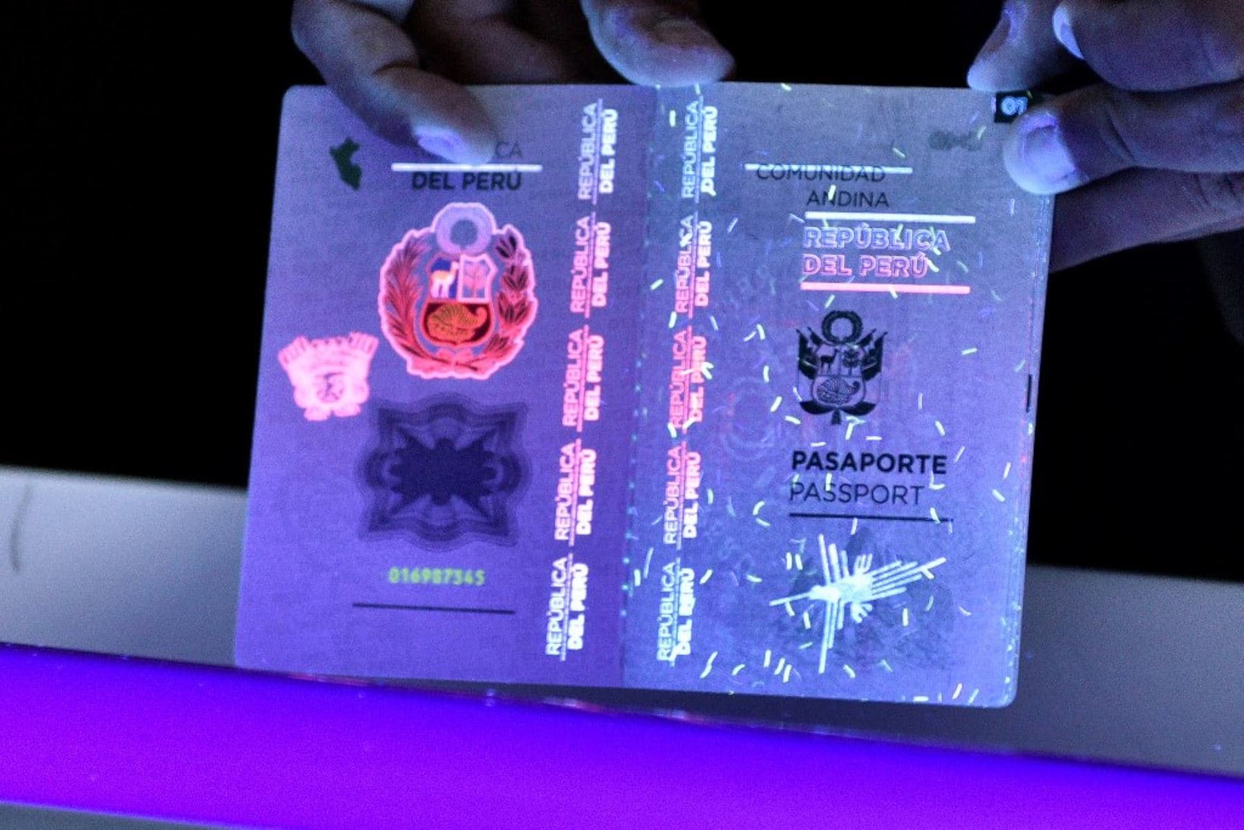 Migraciones retoma trámite del Pasaporte Electrónico