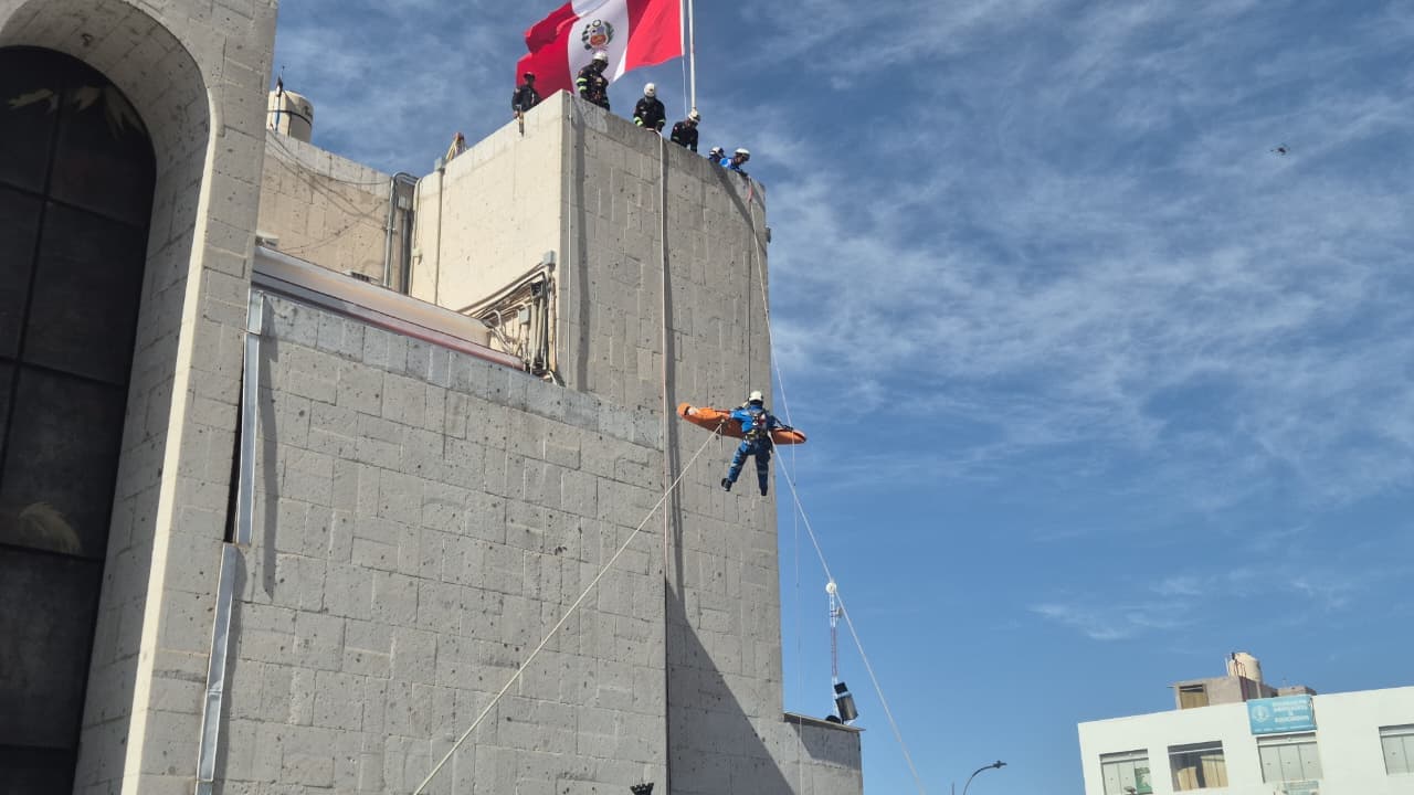 Arequipa fortalece respuesta ante emergencias con Simulacro Nacional Multipeligro