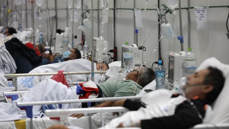 Tercera ola podría terminar a fines de marzo o inicios de abril