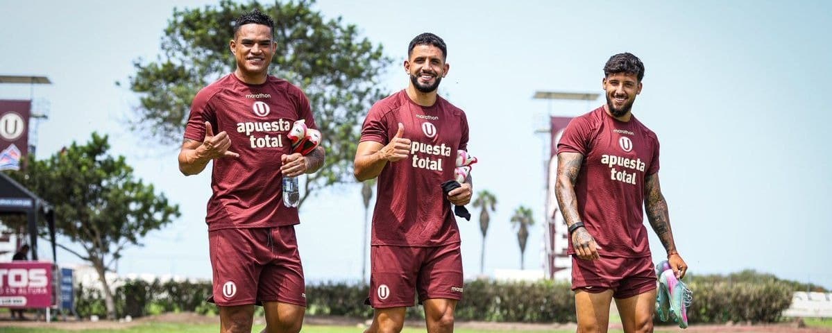 Universitario enfrenta a la ‘U’ de Chile en la Noche Crema