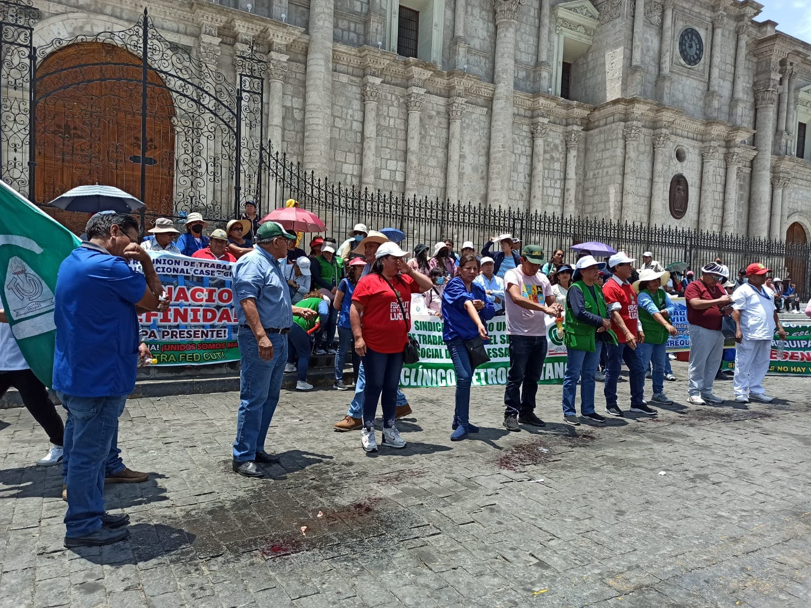 Trabajadores de EsSalud entrarán en huelga de hambre por mejoras