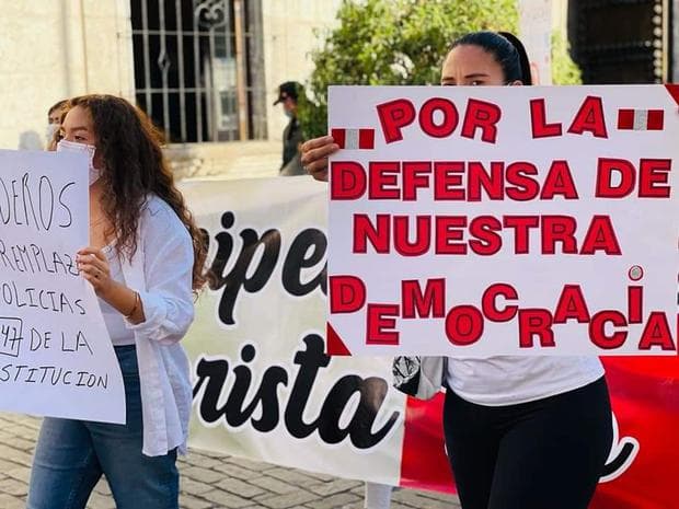 Manifestantes salieron a marchar en contra de la implementación de rondas urbanas en nuestra ciudad