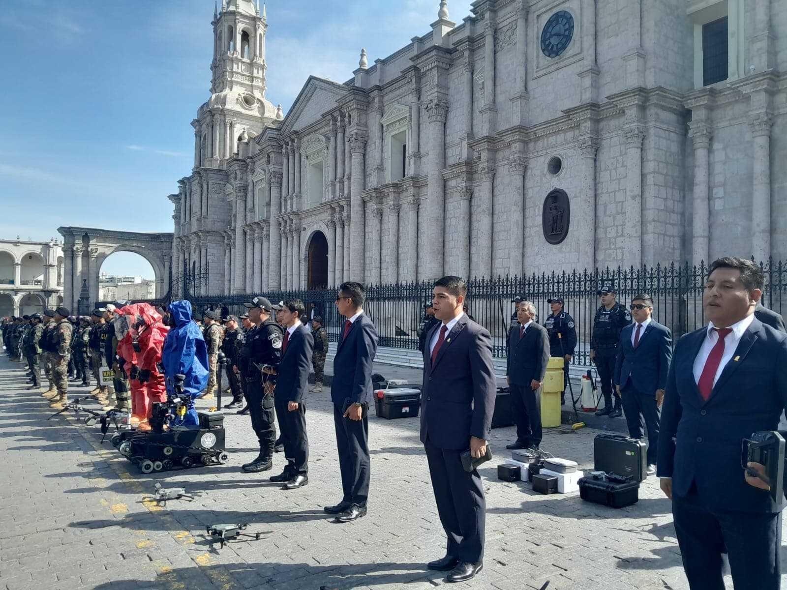 Más de mil policías vigilan el programa de APEC desde hoy