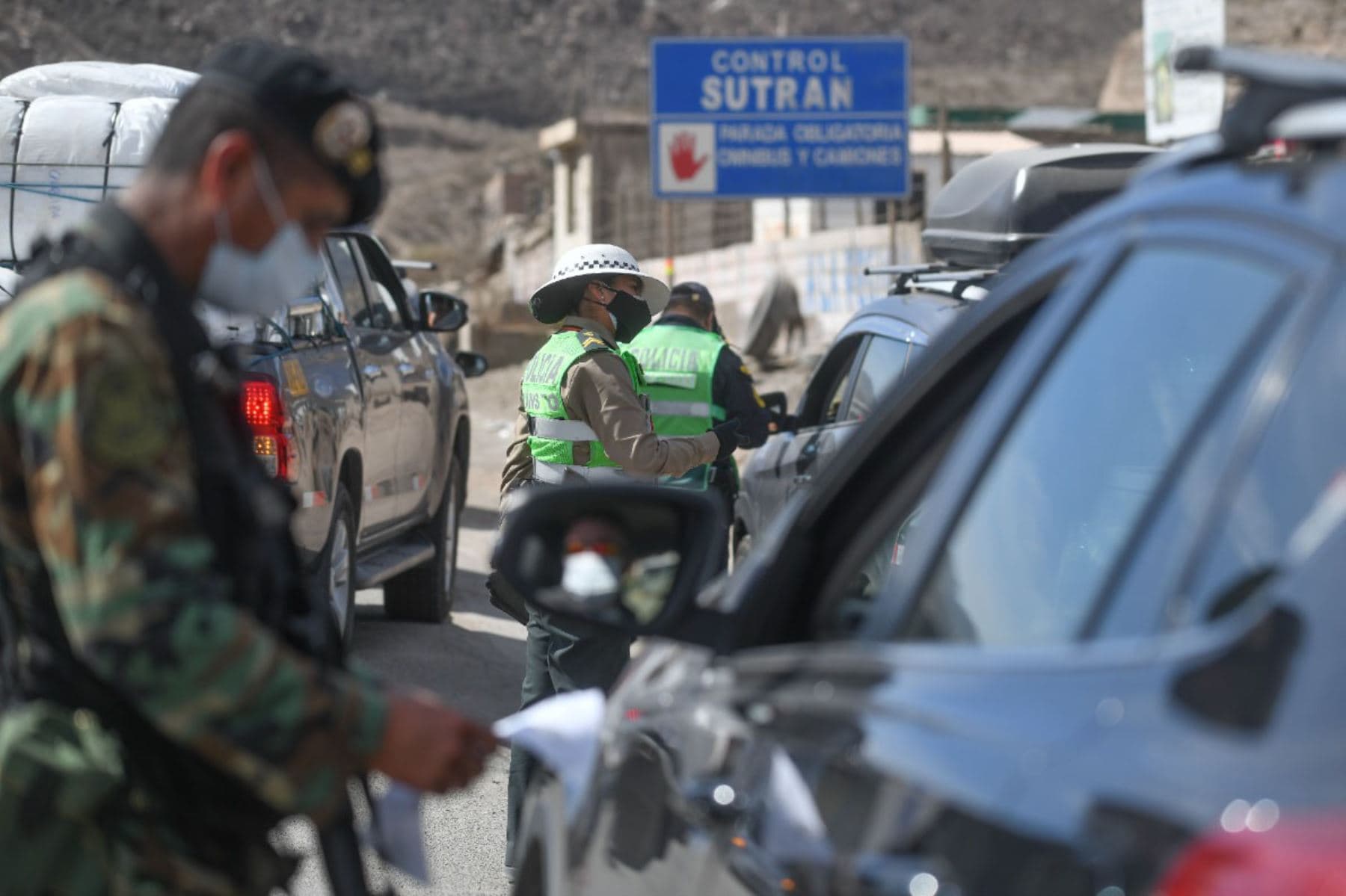 Jefe del INS calificó de "adecuada" las medida de cerco epidemiológico en Arequipa