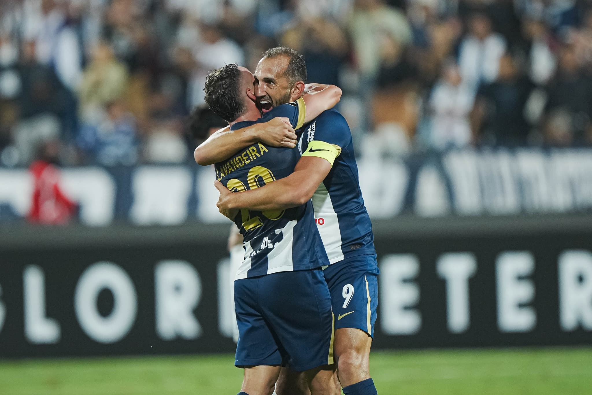 Alianza Lima venció 3-2 a Talleres por la Copa Libertadores