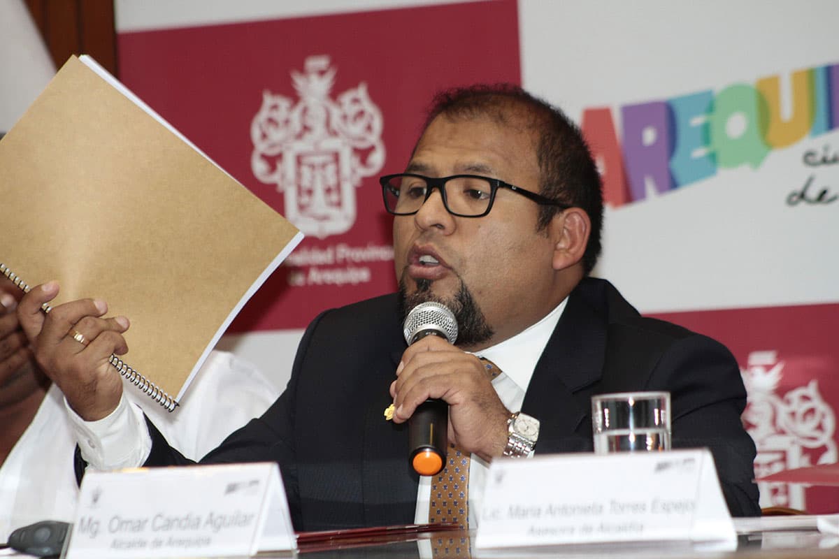 Omar Candia indicó que la COVID-19 paralizó obras