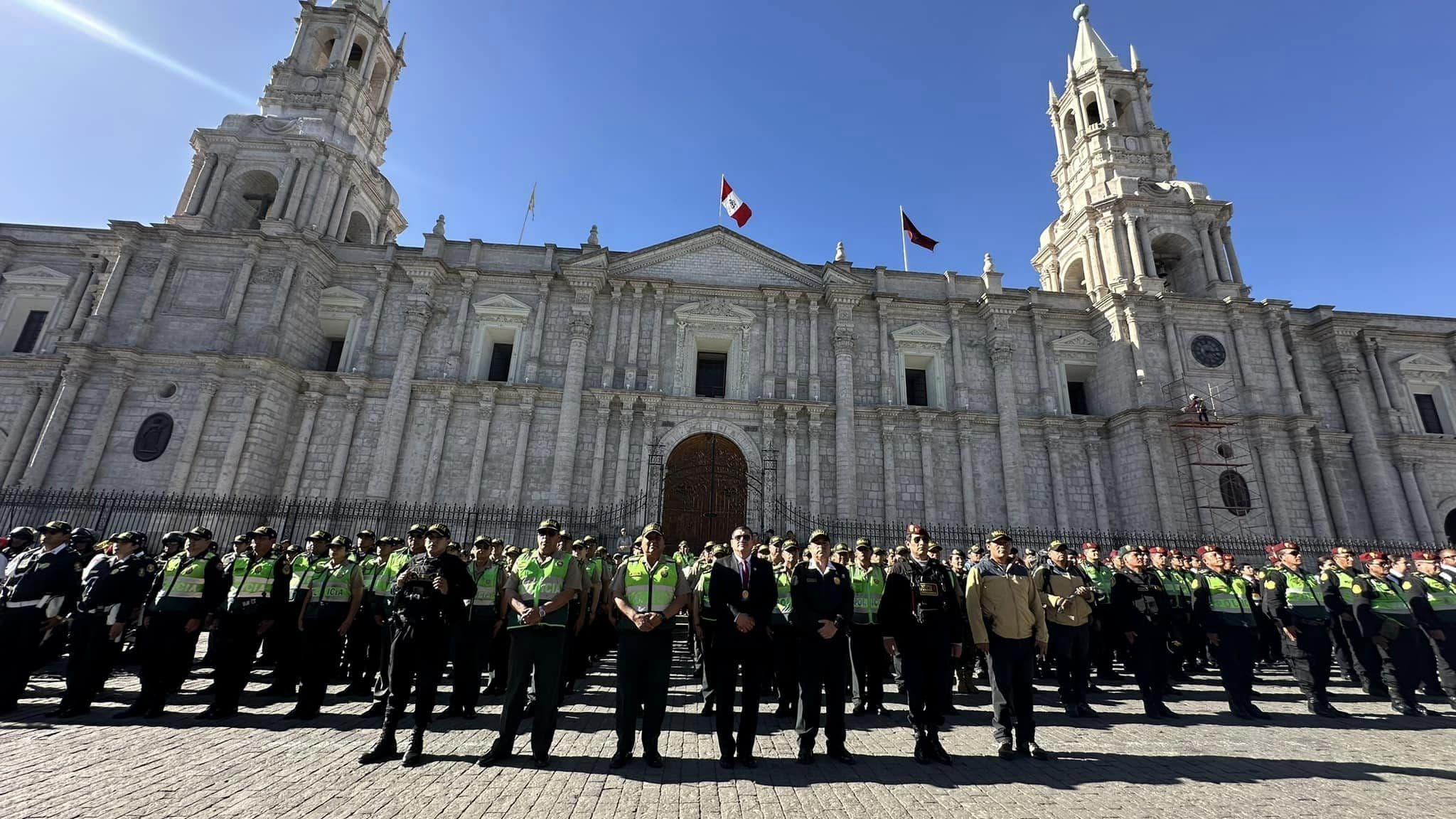 La PNP aumentará la vigilancia en mercados, galerías e iglesias