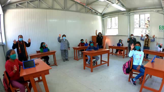 MINEDU habilita 1333 colegios para la clases semipresenciales