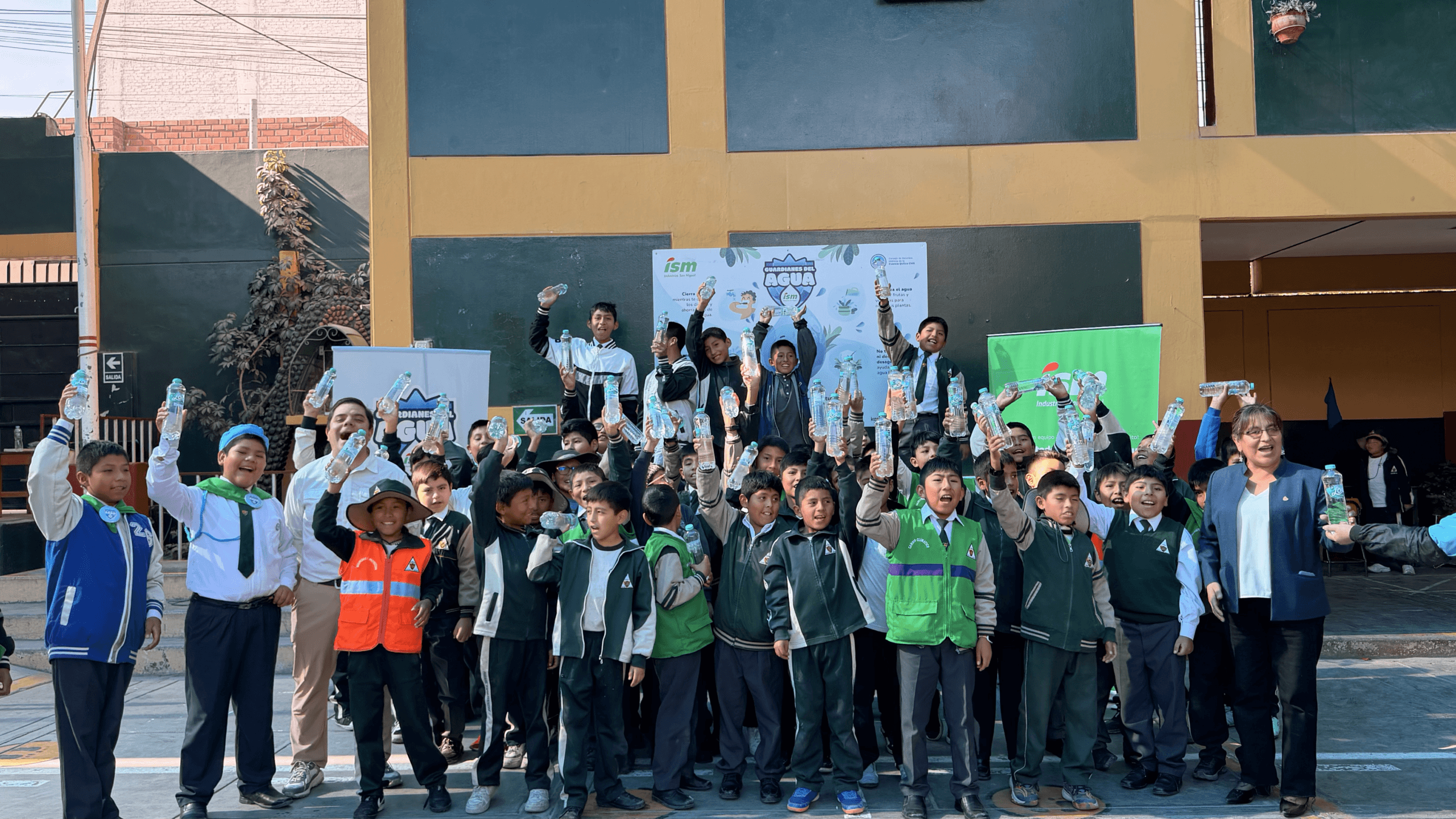 ISM incorpora 4 colegios de Arequipa al programa Guardianes del Agua