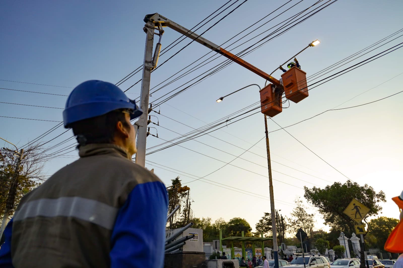 Analizarán posible aumento de las tarifas eléctricas en el sur del país