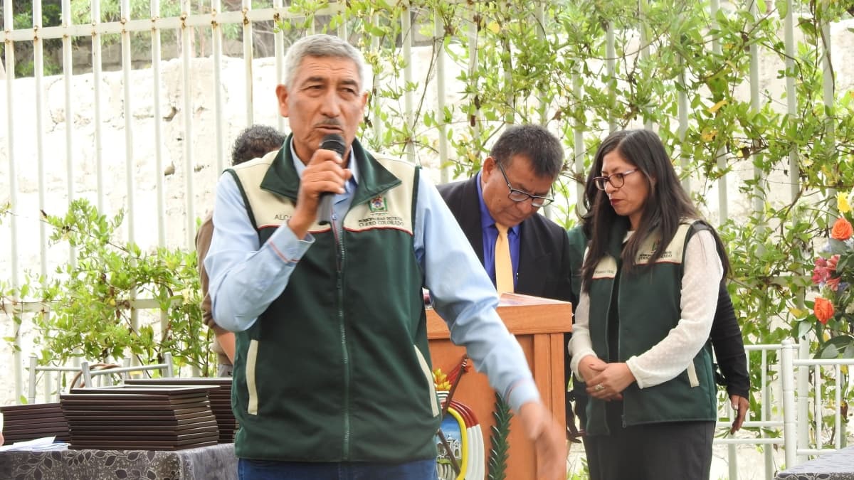 Absuelven a Manuel Vera y lo habilitan para alcaldía