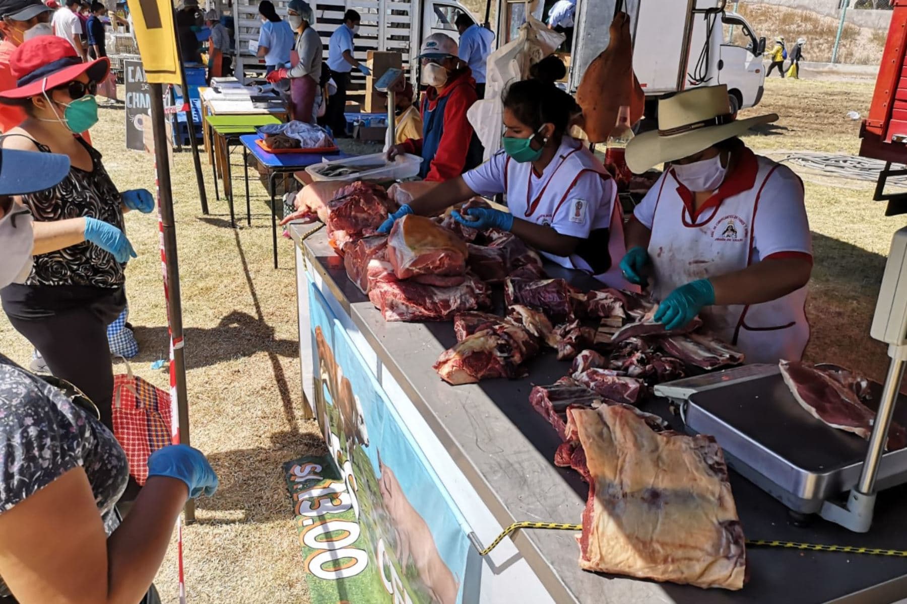 Comerciantes culpan a las autoridades de la falta de control en los protocolos