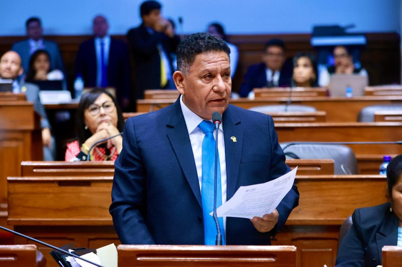 Congreso aprueba proyecto del "Tren Blanco de Arequipa"