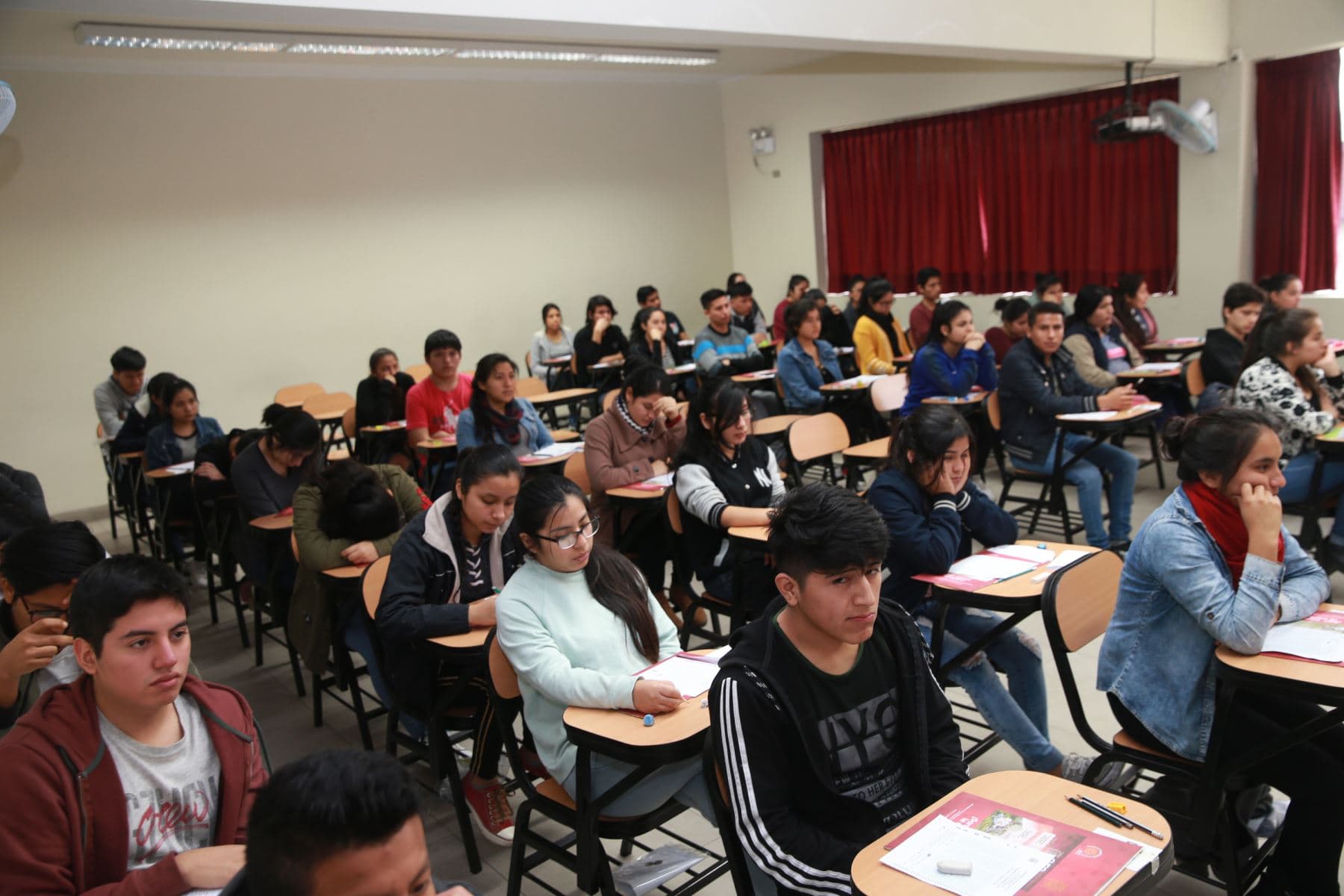 Proponen ingreso libre a las universidades públicas
